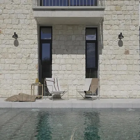 Stylish Villa, Rural Setting, Infinity Pool Villa *